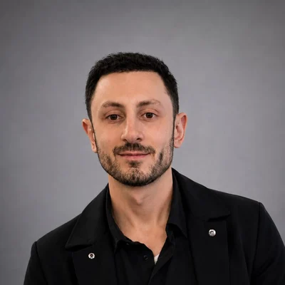 Isaac Shamosh, Sales and Purchasing at Steady Imports